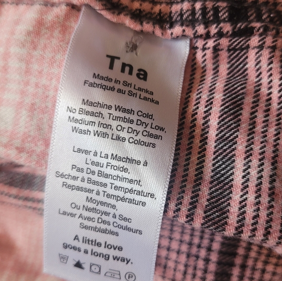 Aritzia TNA Buffalo Plaid Shirt - Picture 2 of 8
